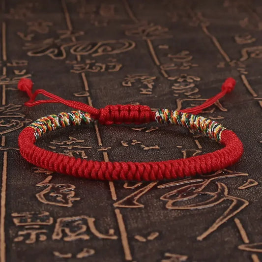 bracelet bouddhiste tibétain porte-bonheur rouge tissé main